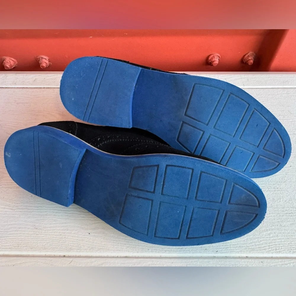 Steve Madden Black Suede Kikstart Oxfords Wingtip with Blue Soles- 9.5M - Picture 5 of 6